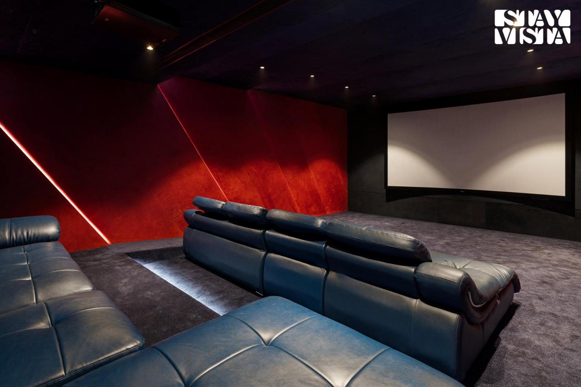 Stayvista At Aj House With Pvt Pool & Projector Set-Up Hyderabad Exterior photo