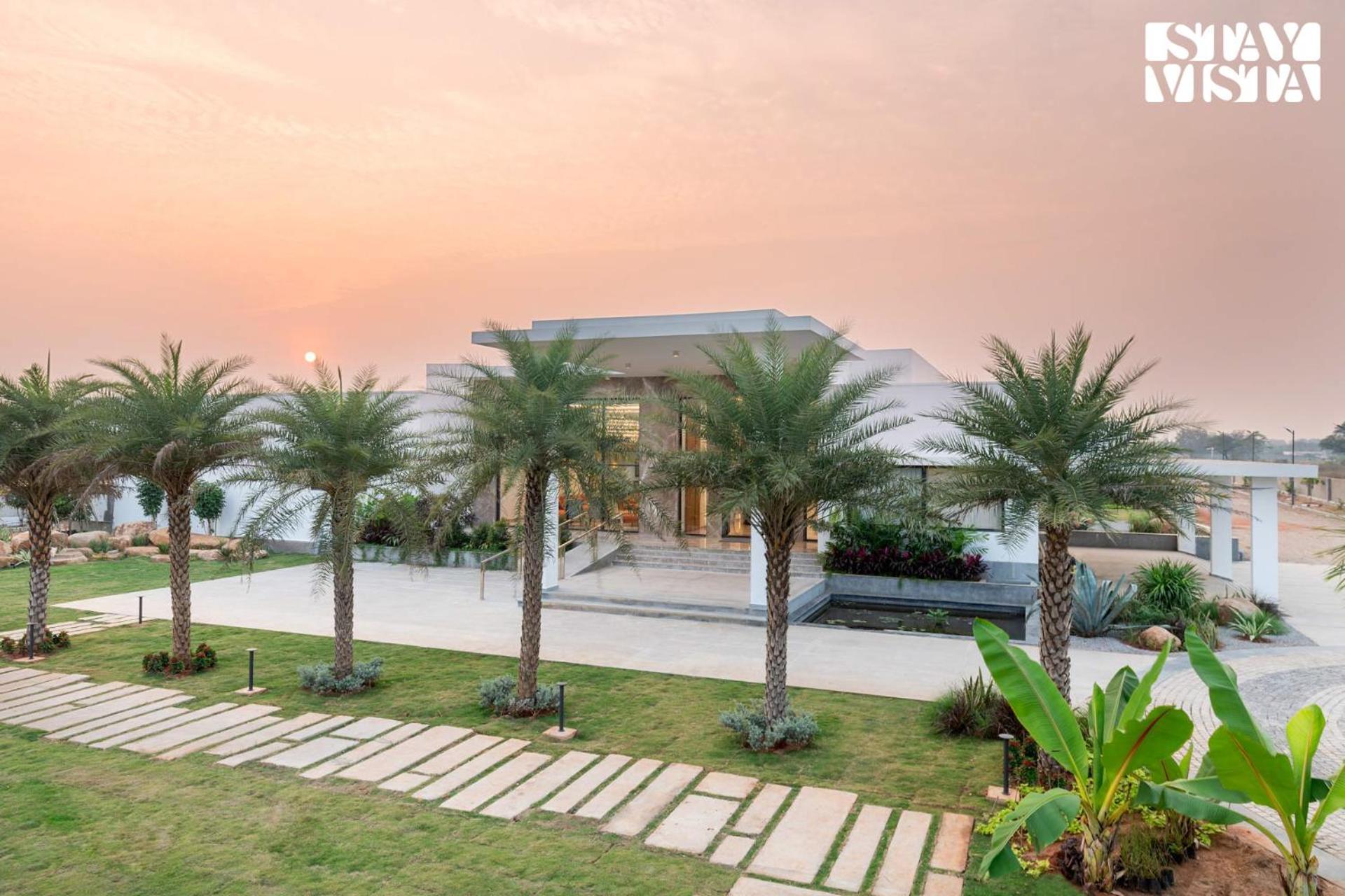 Stayvista At Aj House With Pvt Pool & Projector Set-Up Hyderabad Exterior photo